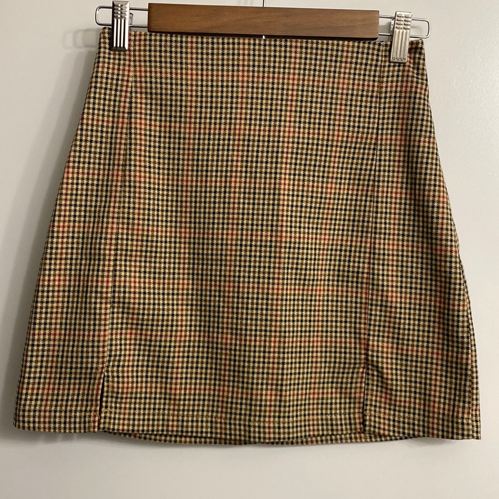 Plaid mini skirt